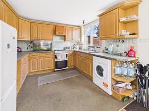 Kitchen/Dining Room- click for photo gallery